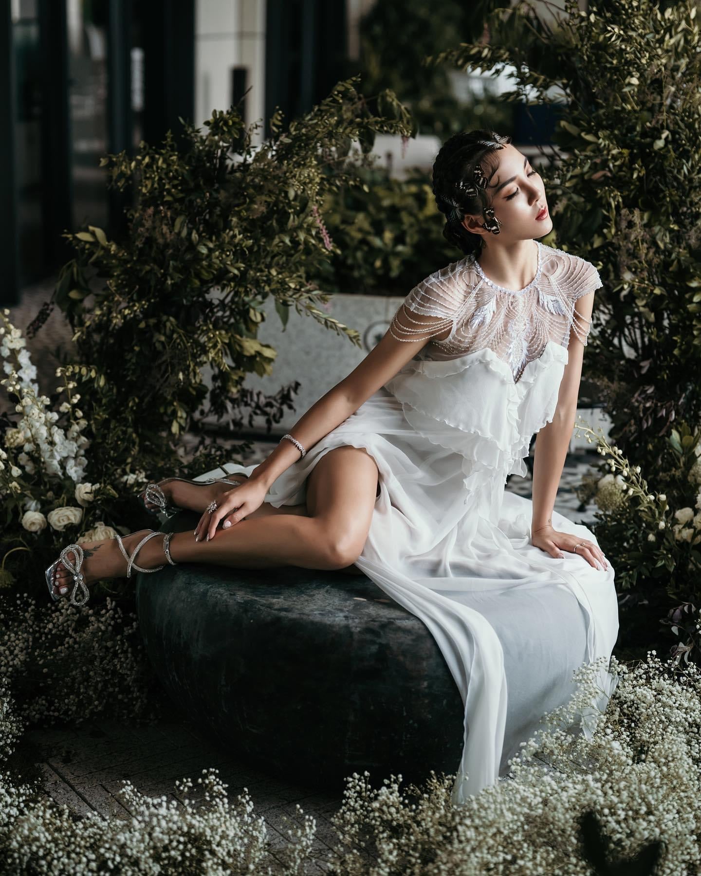 Alon Livne White - Dianne
