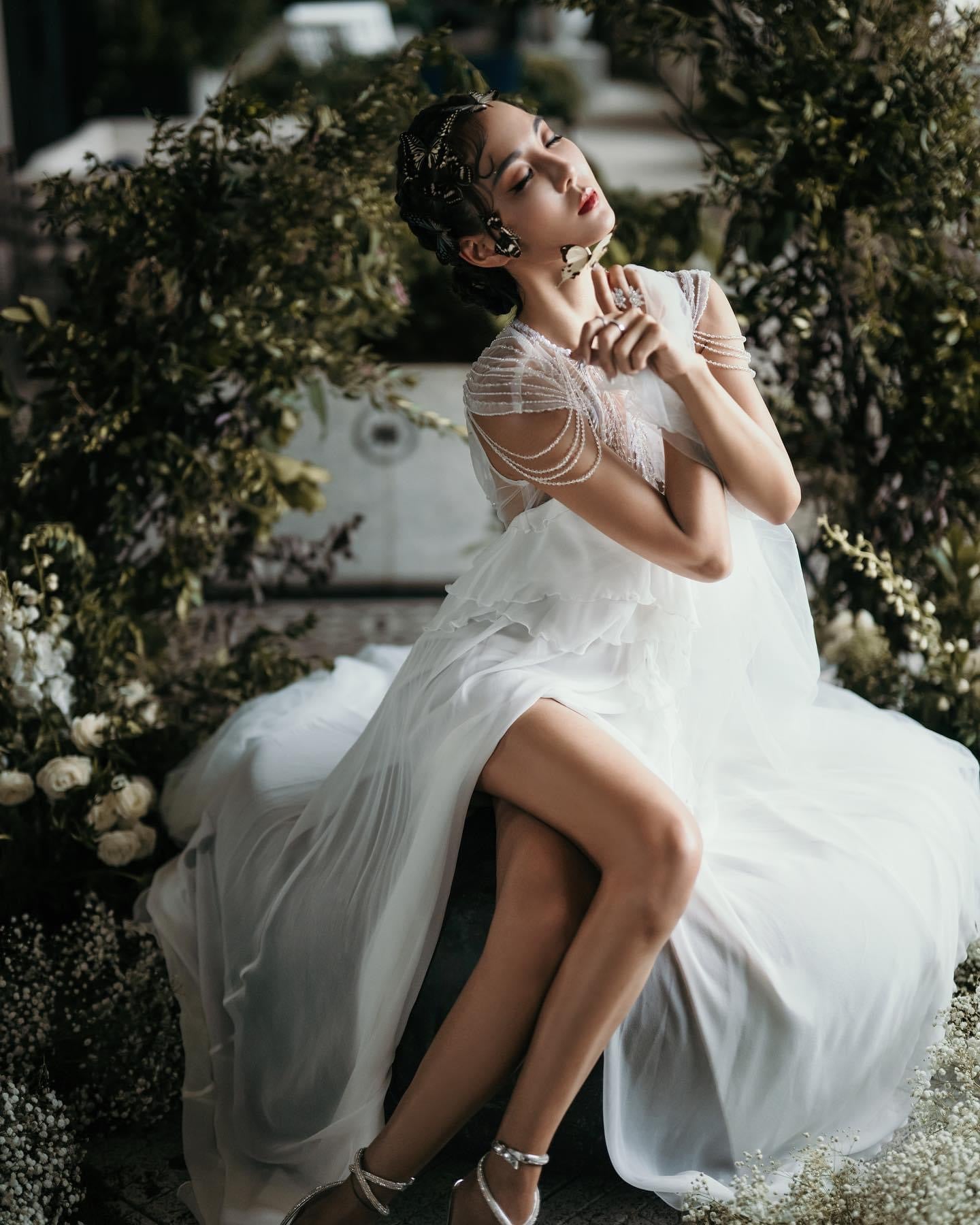 Alon Livne White - Dianne