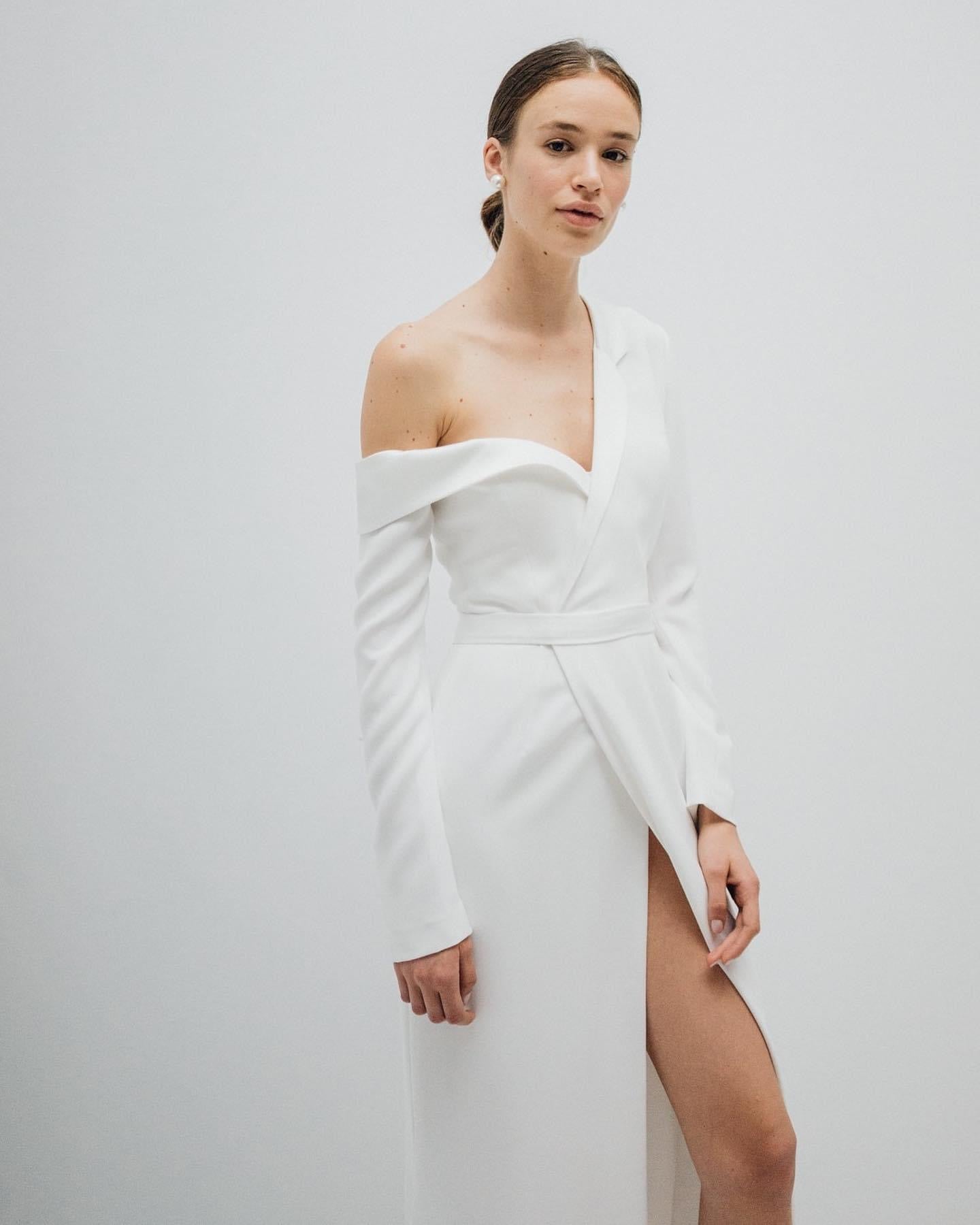 Alon Linve White - Jamie