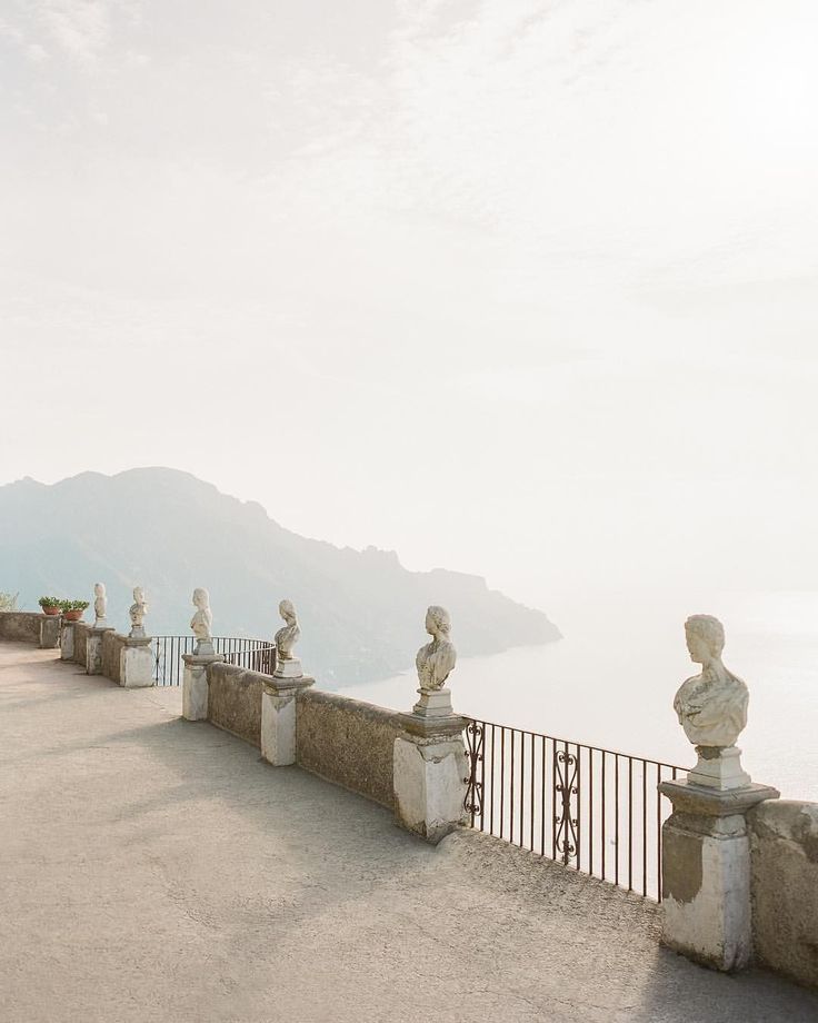 Amalfi Coast - Cliffside Villa, Old Money