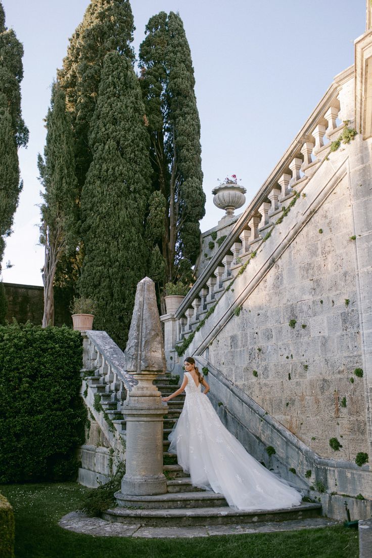 Italy, Tuscany - Historic Villa, Bridal Editorial