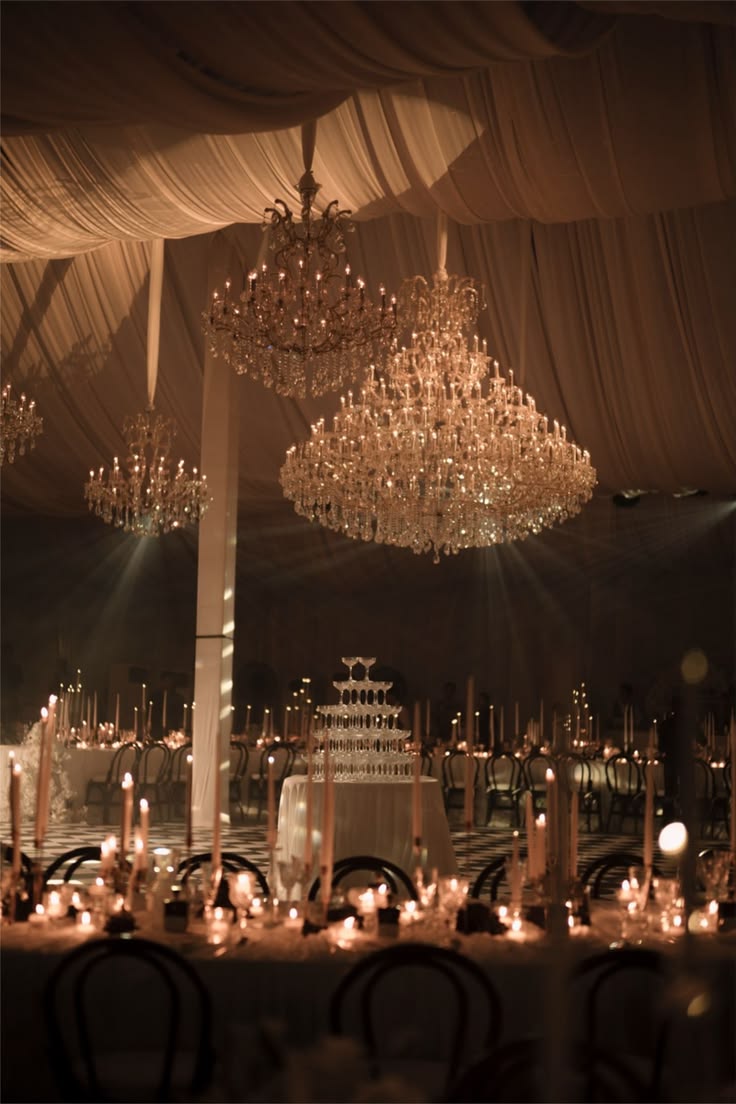 Indoor / Crystal Chandelier Reception — Candlelit Grandeur