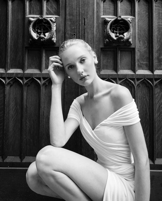 Alon Livne White - Caitlin