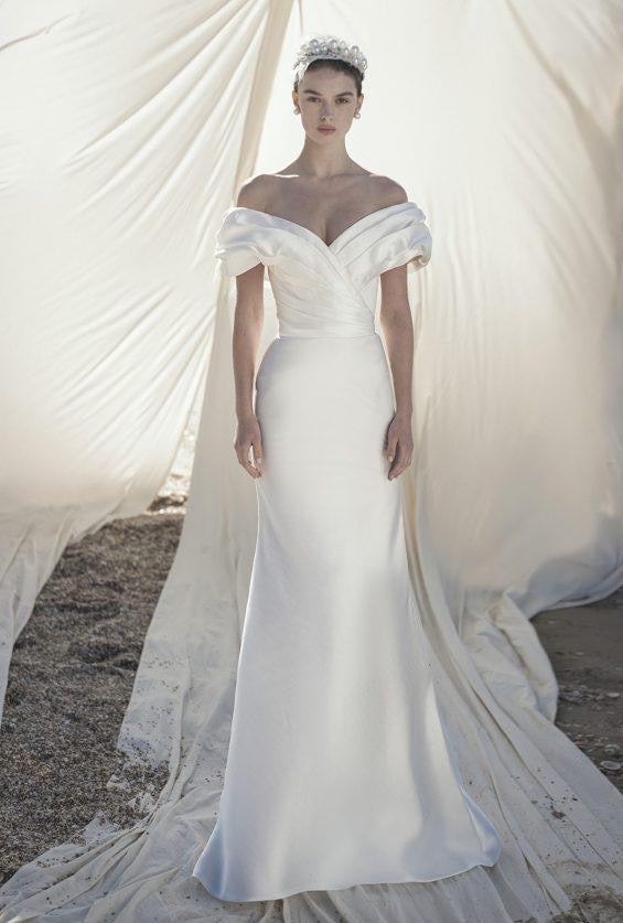 Alon Livne White - Alicia