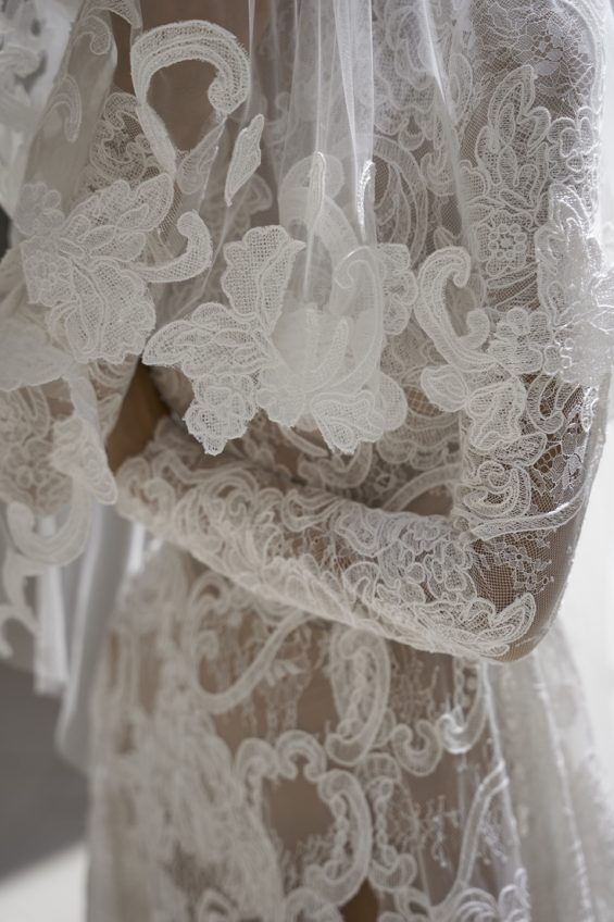 Alon Livne White - Gemma