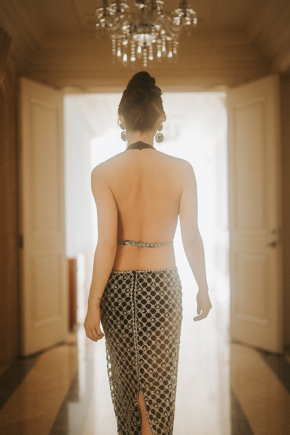 BACK VIEW
