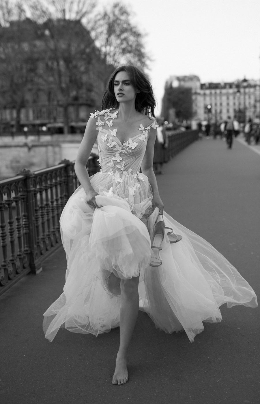 Liz Martinez - Clara