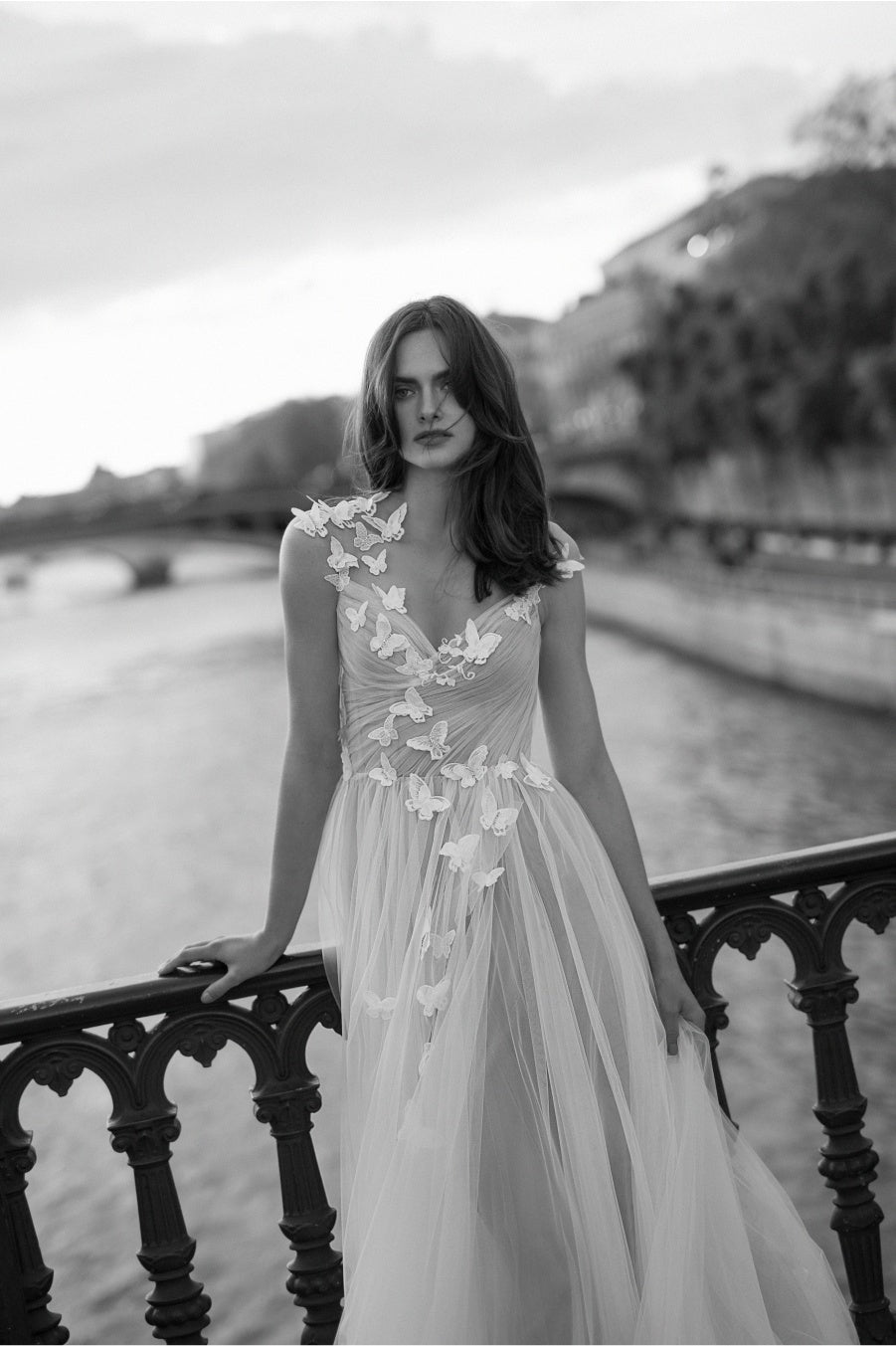 Liz Martinez - Clara