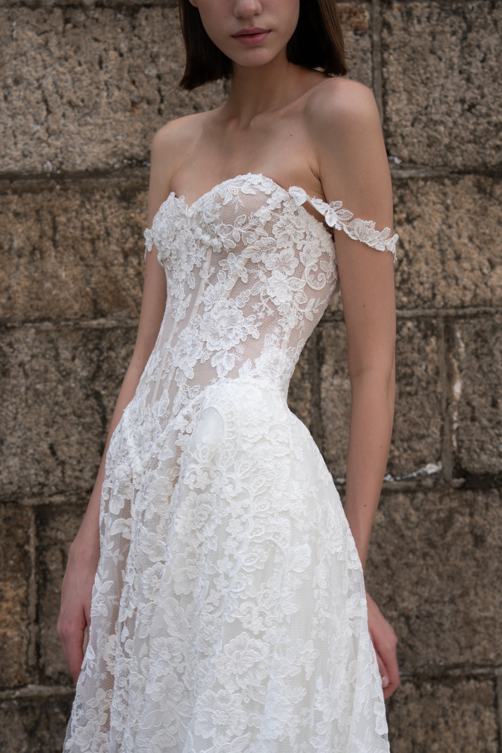 SIDE VIEW