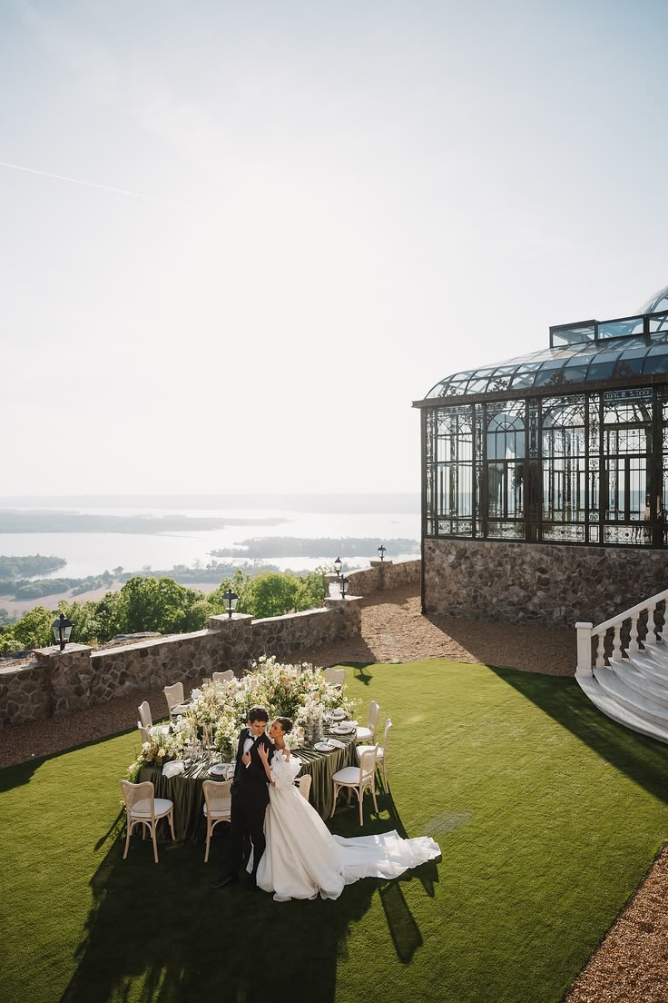 Lakeside Glass Pavilion