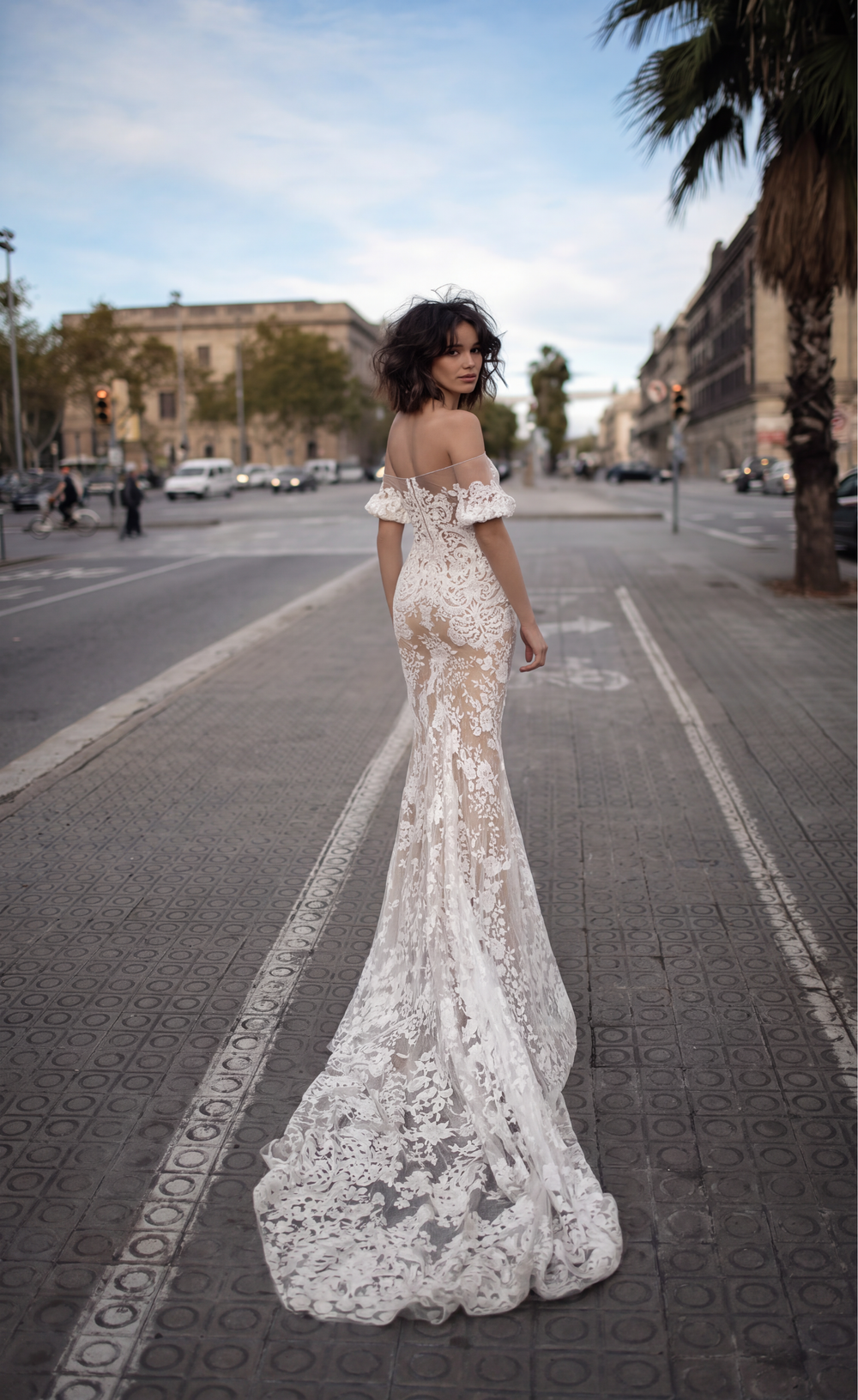 BACK VIEW