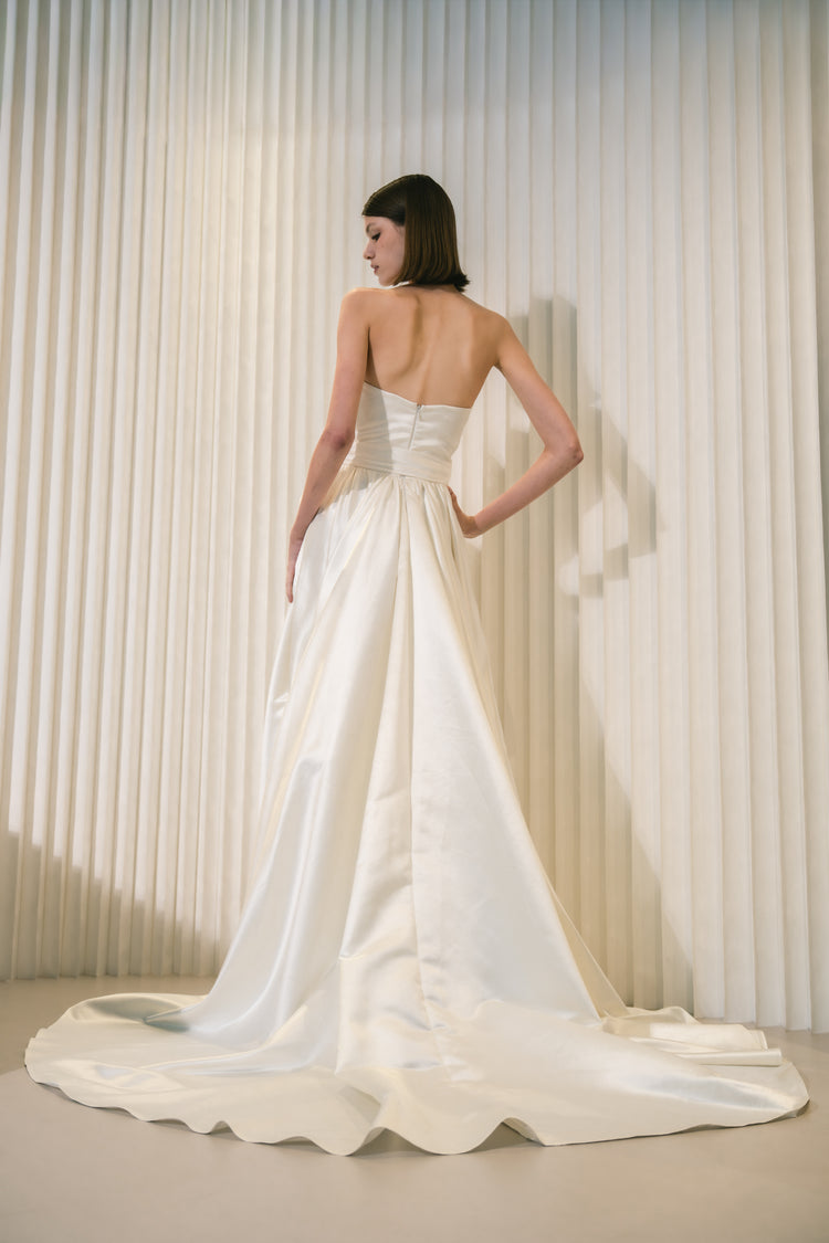BACK VIEW