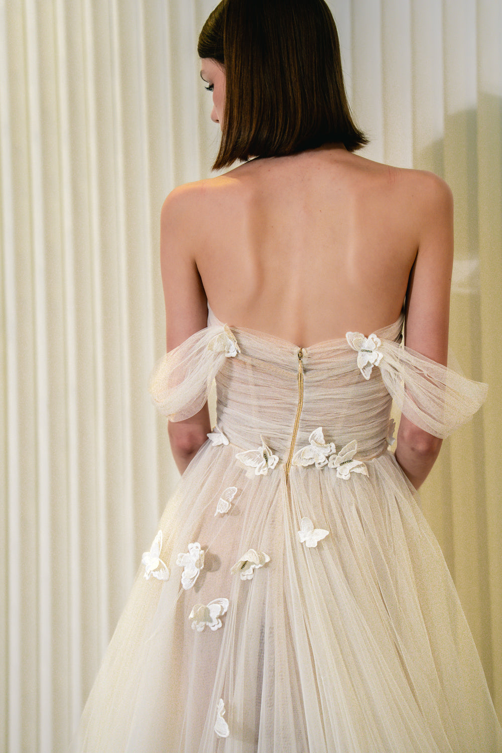 BACK VIEW