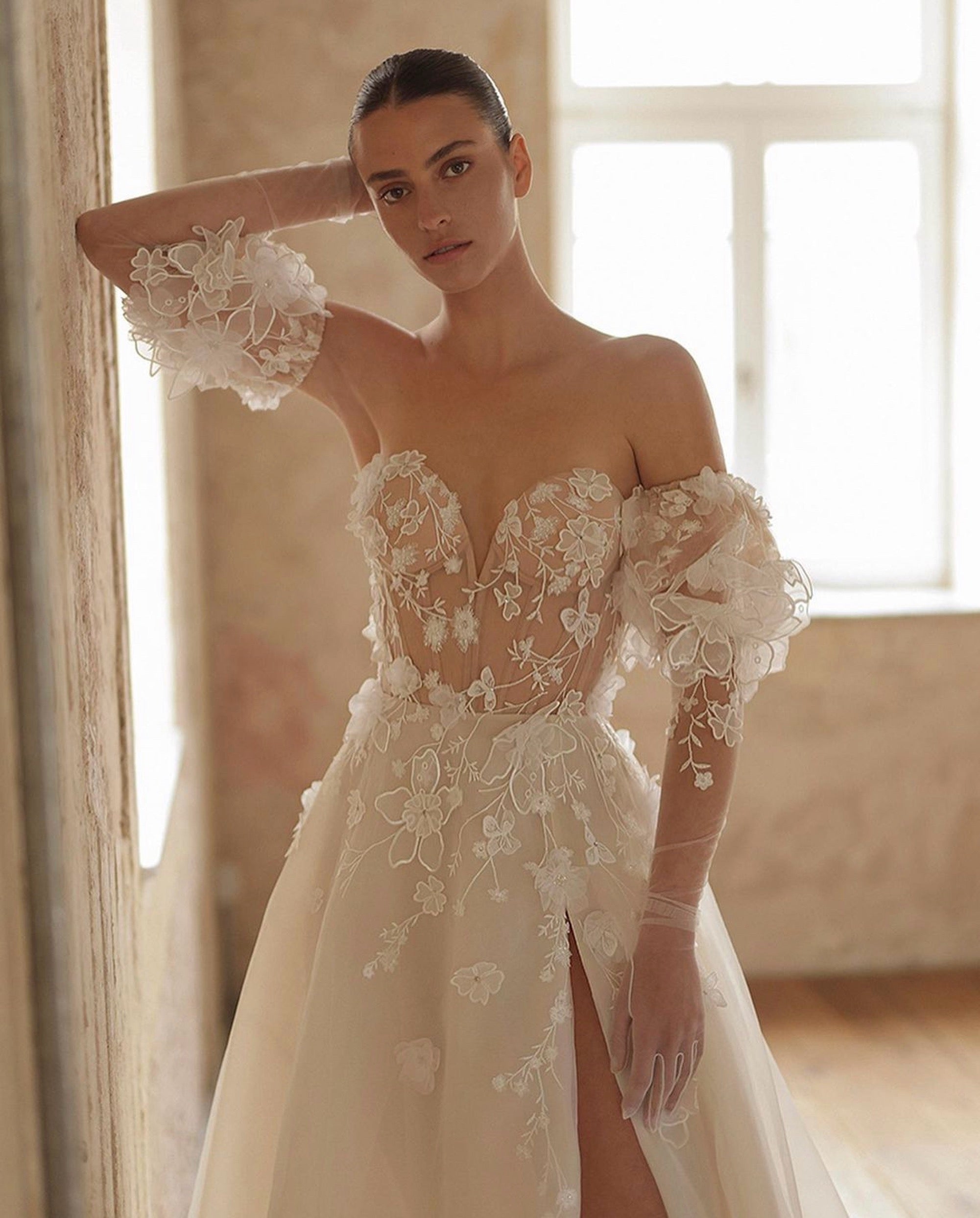 Liz Martinez - Flora