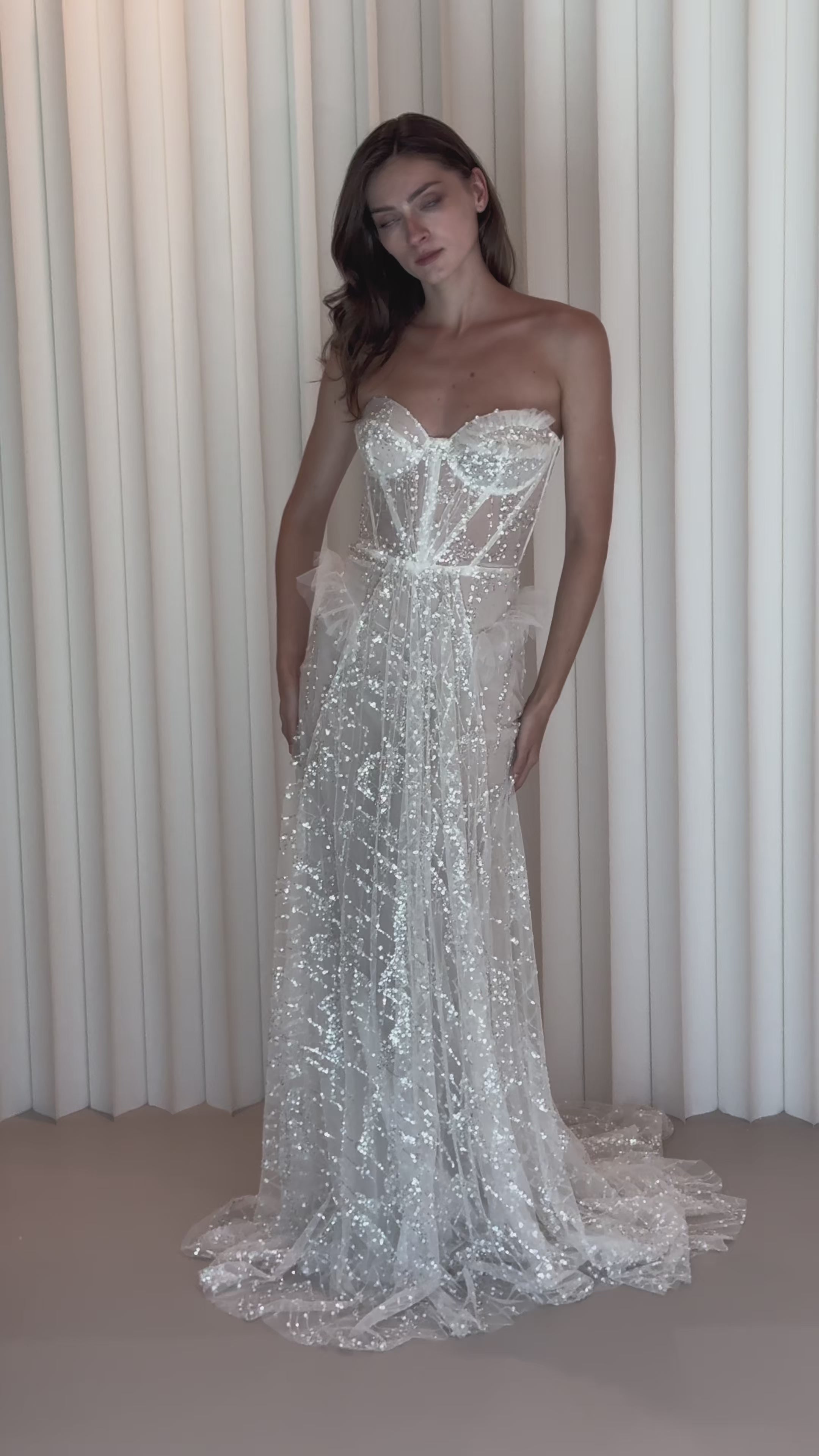 Inbal Dror - 24