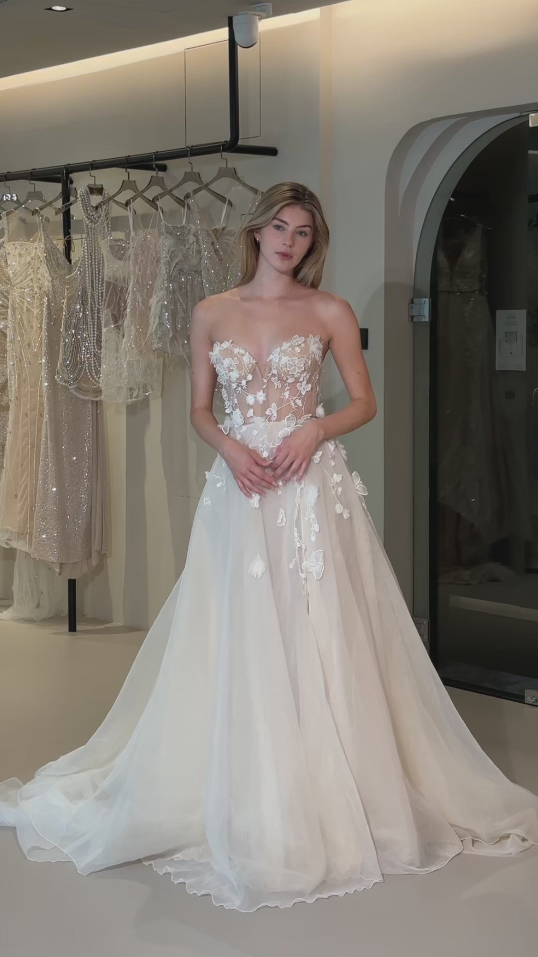 Liz Martinez - Flora